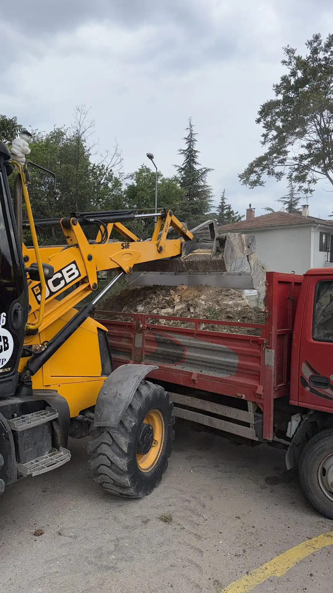 Gürgil Hafriyat | Gürgil Hafriyat | Moloz Taşıma