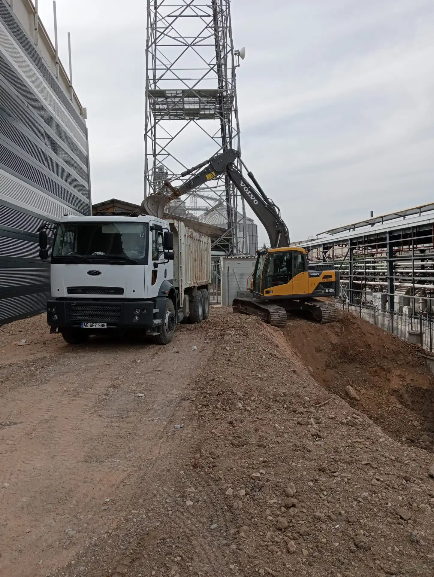 Gürgil Hafriyat | Gürgil Hafriyat | Kazı Çalışması